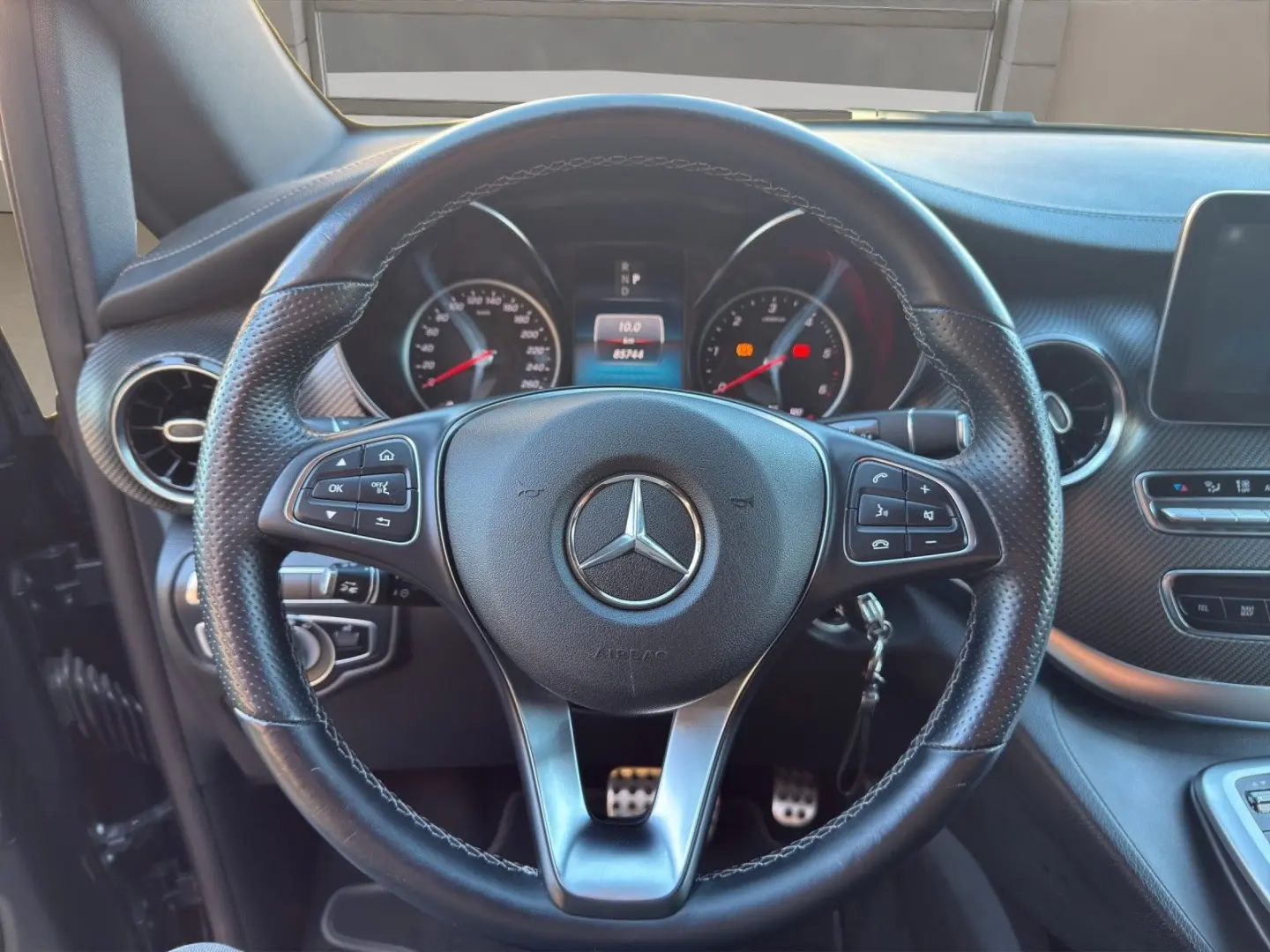 V300d 4MATIC AMG-Line LangAVANTGARDE EDITION 202