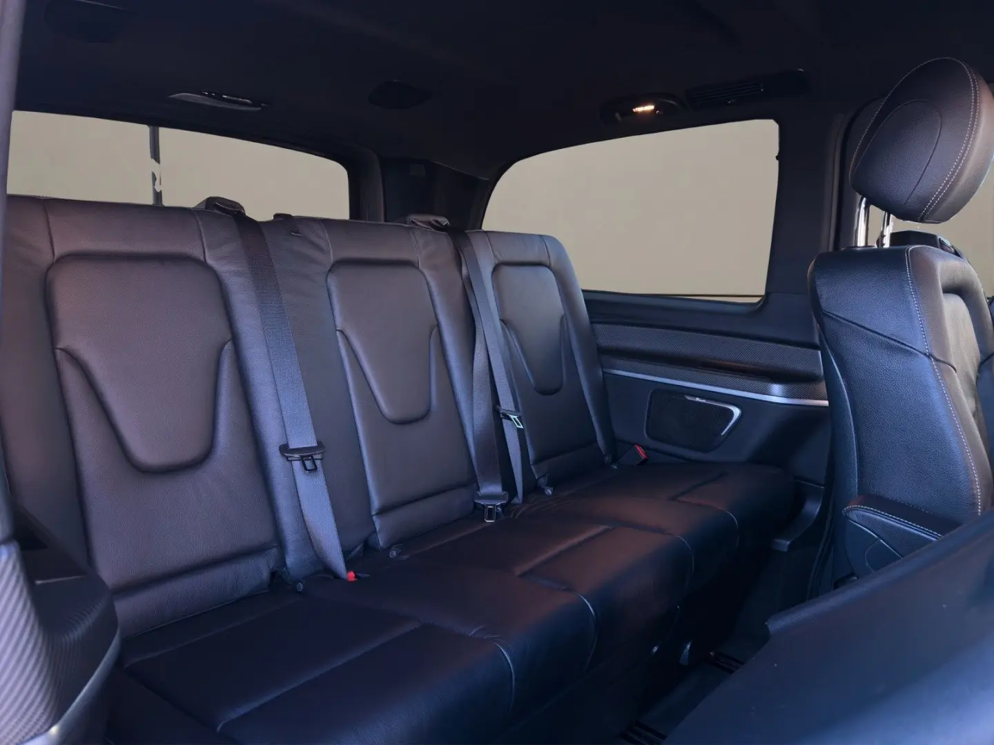 V300d 4MATIC AMG-Line LangAVANTGARDE EDITION 202