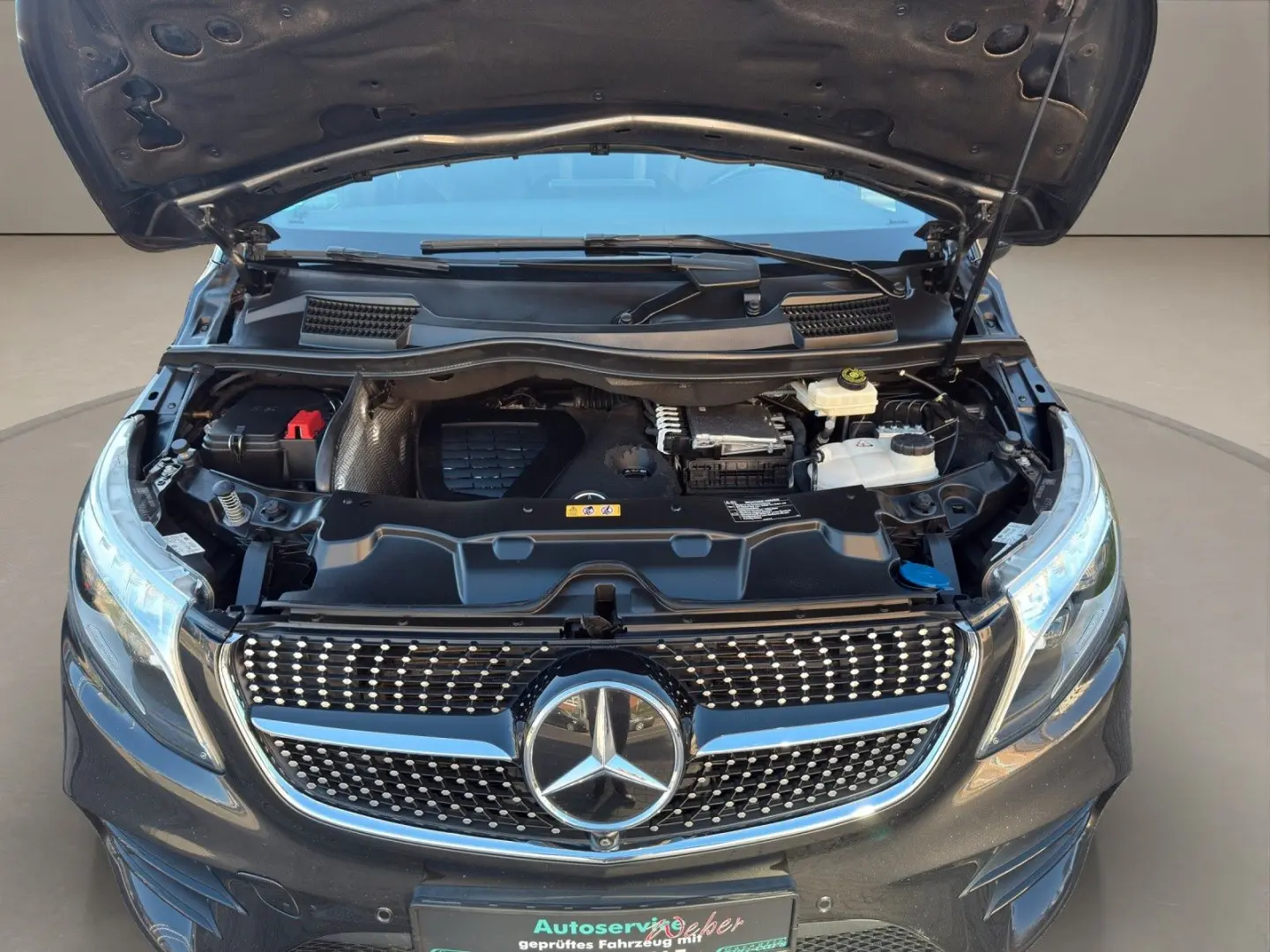 V300d 4MATIC AMG-Line LangAVANTGARDE EDITION 202