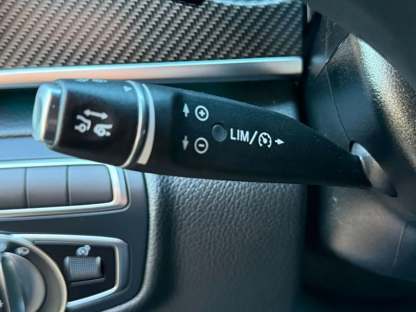 V300d 4MATIC AMG-Line LangAVANTGARDE EDITION 202