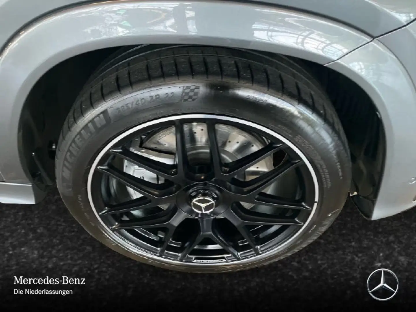 Mercedes-Benz GLE 53 AMG 4M  Avansat  Pano Noapte AHK