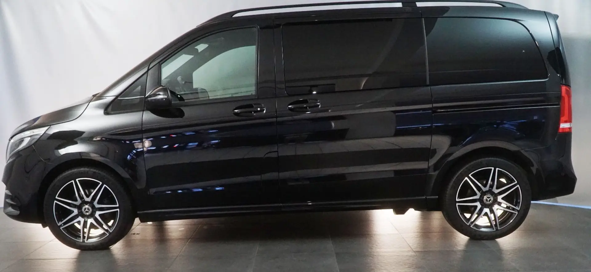 V 300 AMG Sport 4MATIC 7Sitzer