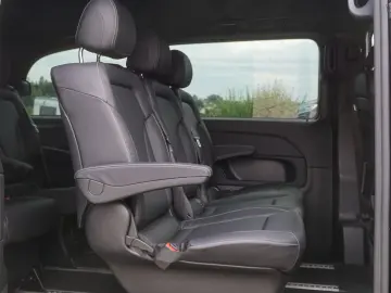 V 300 AMG Sport 4MATIC 7Sitzer