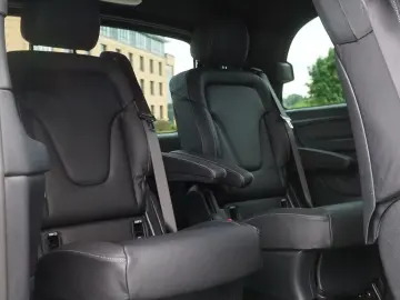 V 300 AMG Sport 4MATIC 7Sitzer