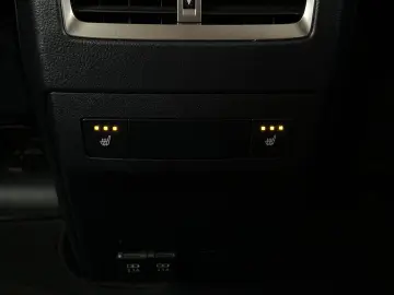 RX450h GARANTIE ACC VENT ST-HT KAM LED KAM