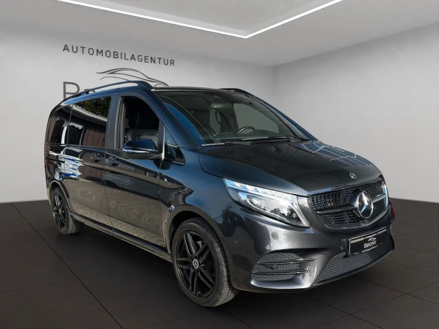 V 300d AMG Edition kompakt 4MATIC 360grad Standh