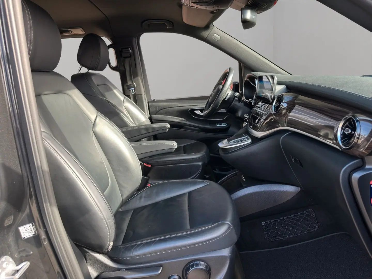 V 300d AMG Edition kompakt 4MATIC 360grad Standh