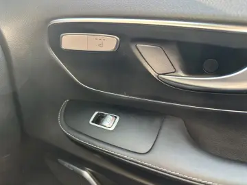 V 300d AMG Edition kompakt 4MATIC 360grad Standh