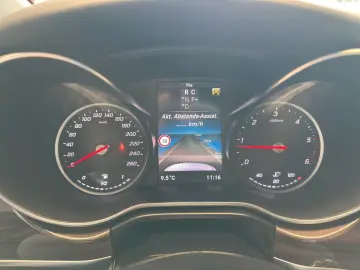 V 300d AMG Edition kompakt 4MATIC 360grad Standh