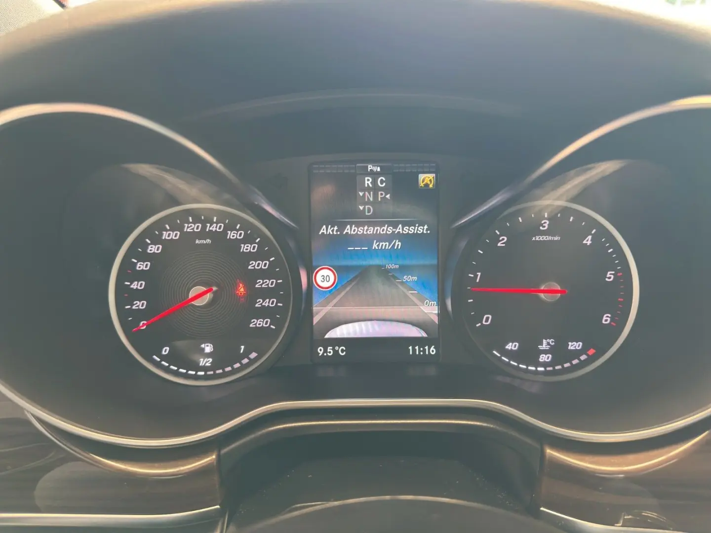 V 300d AMG Edition kompakt 4MATIC 360grad Standh