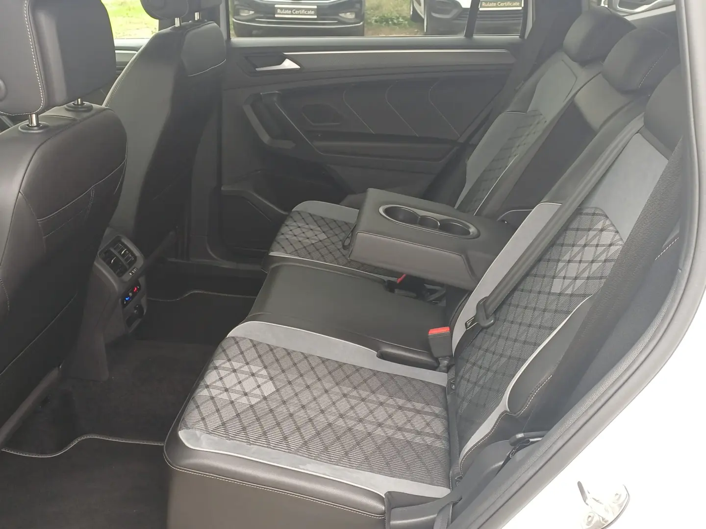 Volkswagen Tiguan Allspace 2.0 benzina 190 CP 4x4 R-Line