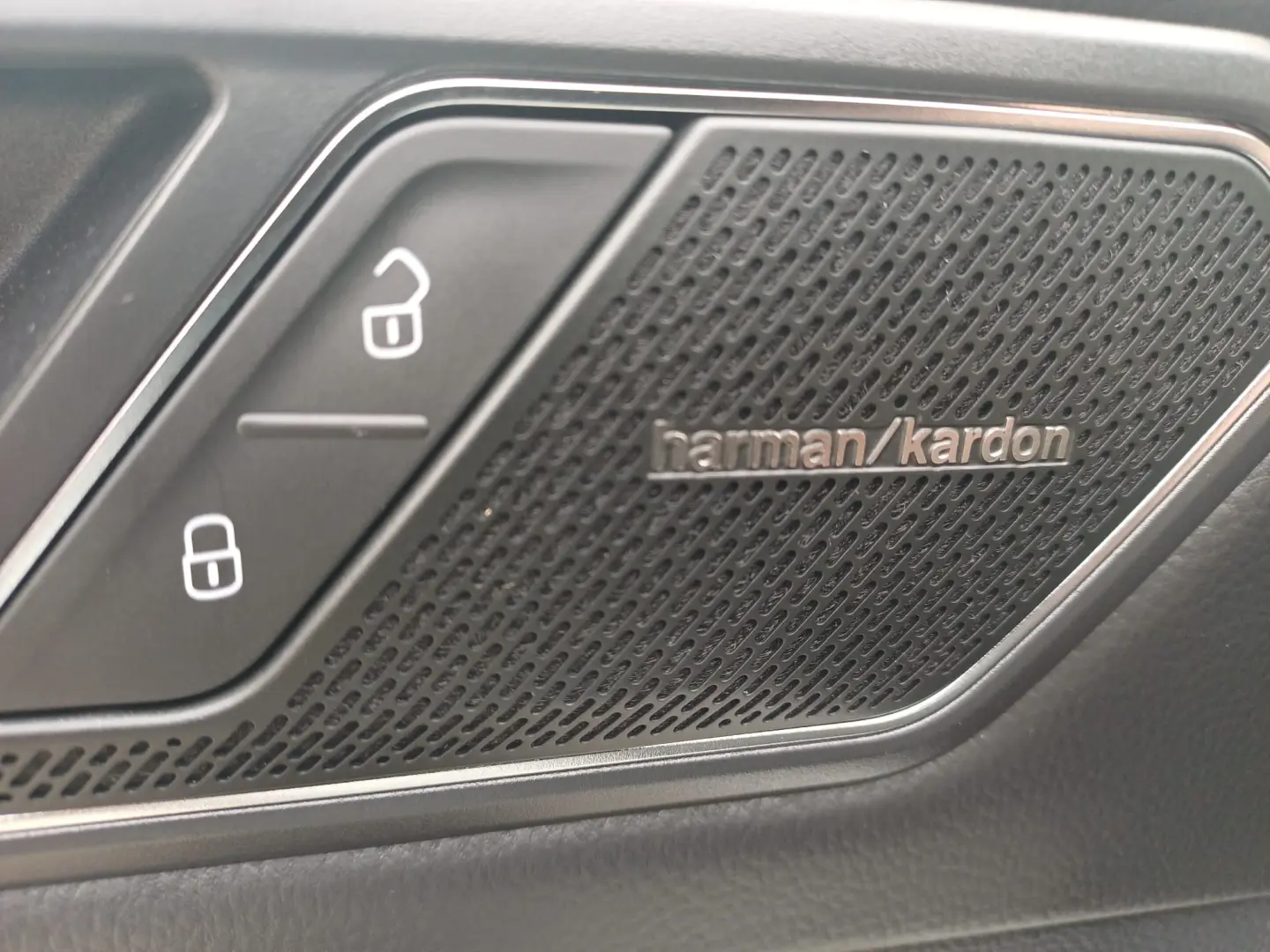 Volkswagen Tiguan Allspace 2.0 benzina 190 CP 4x4 R-Line