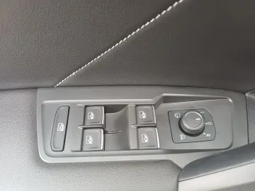 Volkswagen Tiguan Allspace 2.0 benzina 190 CP 4x4 R-Line