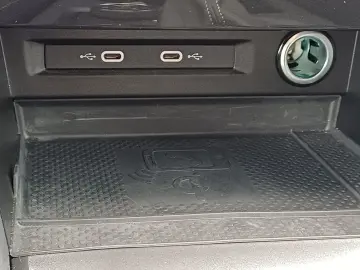 Volkswagen Tiguan Allspace 2.0 benzina 190 CP 4x4 R-Line