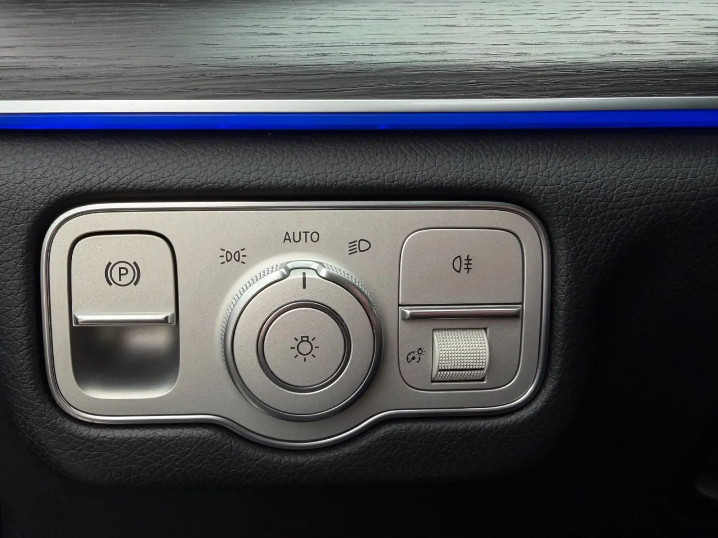 GLE 300d Coupe 3 x AMG Line Panoramadach ACC