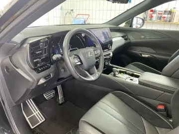 RX 500h F SPORT   Allrad M Levinson Pano 360 HUD