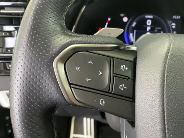 RX 500h F SPORT   Allrad M Levinson Pano 360 HUD