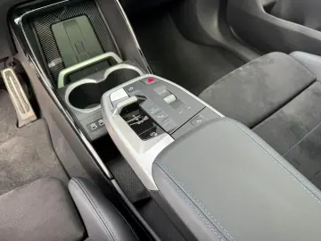 X2 M35 i xDrive M-SPORT-PRO LED PANO KAM HUD AHK