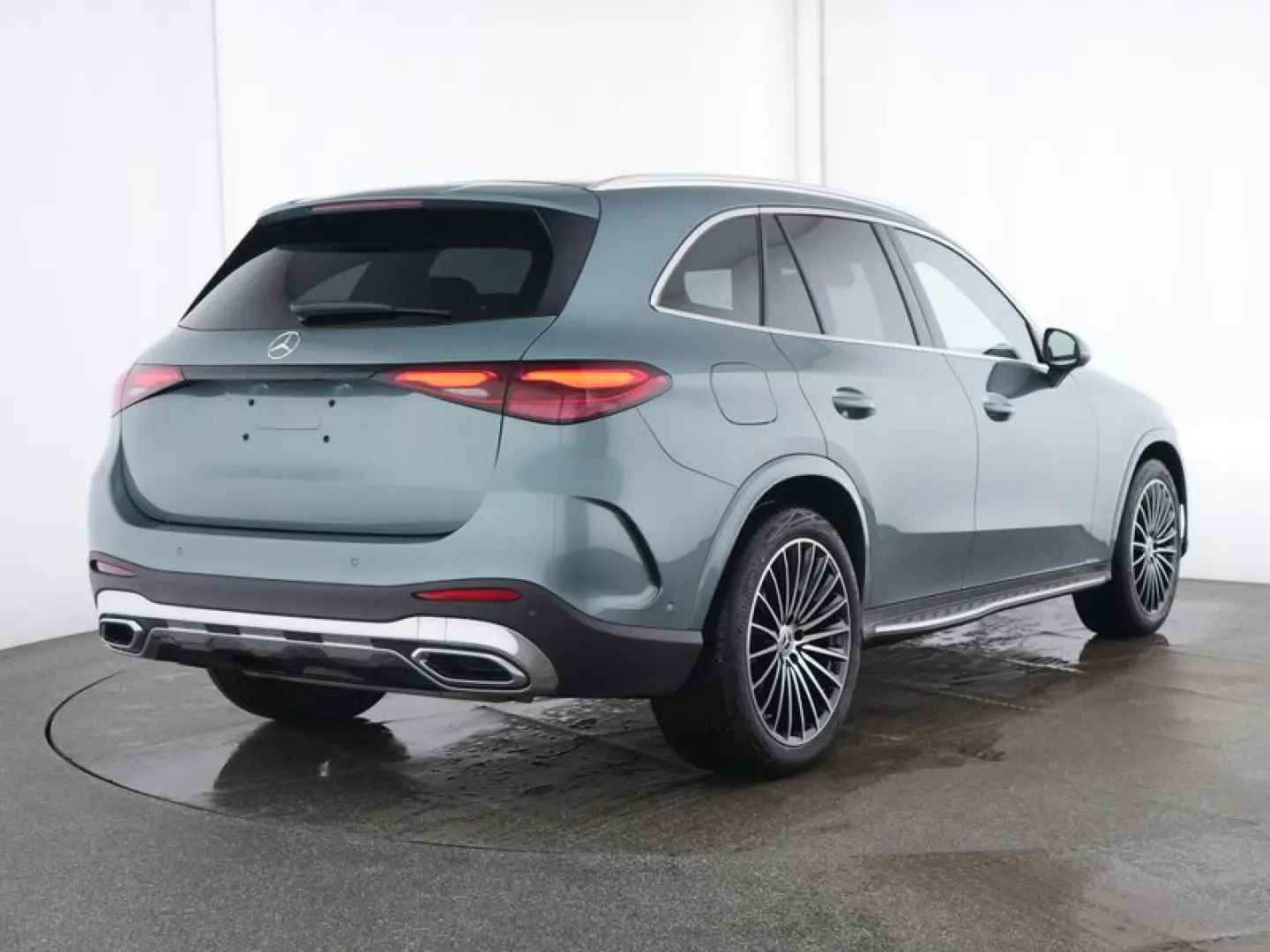 GLC 200 4M AMG Pano AHK MEMORY Totwinkel SHZ 20