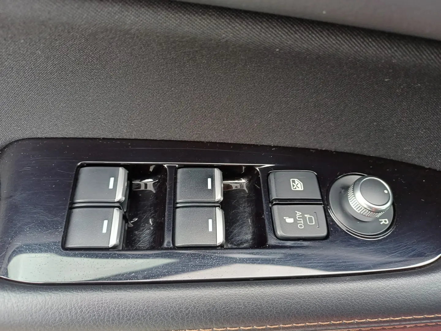 Mazda CX-5 2.0 benzina 165 CP AT 4x4 Revolution