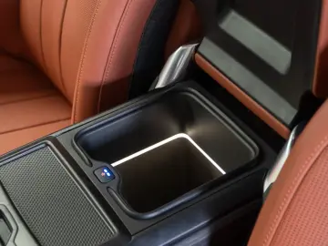 Land Rover Range Rover SV  615 CP