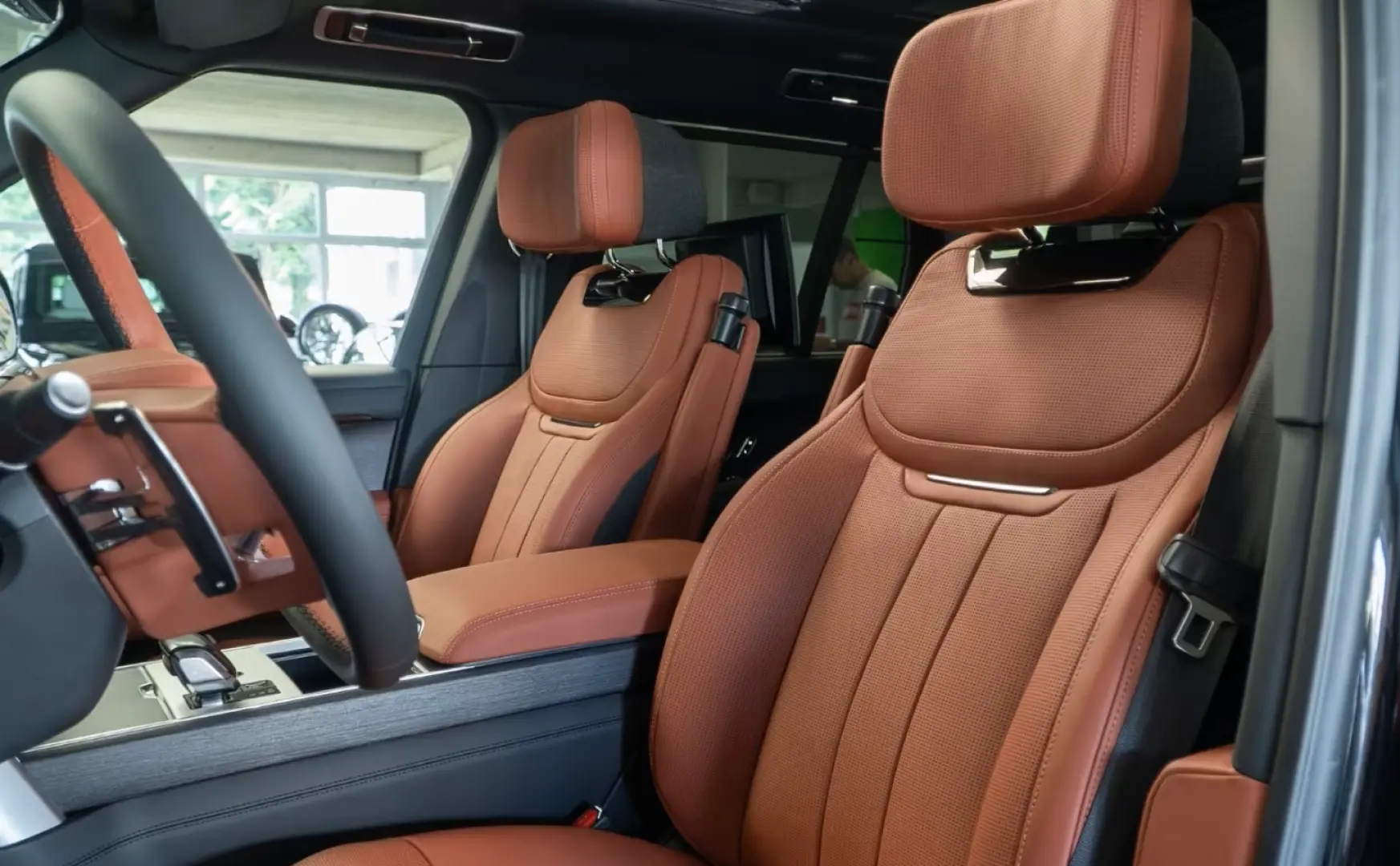 Land Rover Range Rover SV  615 CP