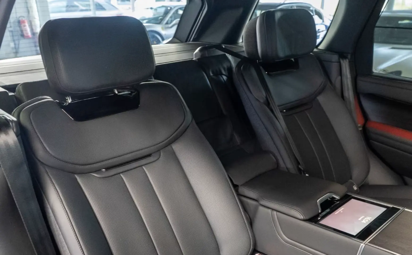 Land Rover Range Rover SV  615 CP