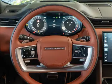 Land Rover Range Rover SV  615 CP