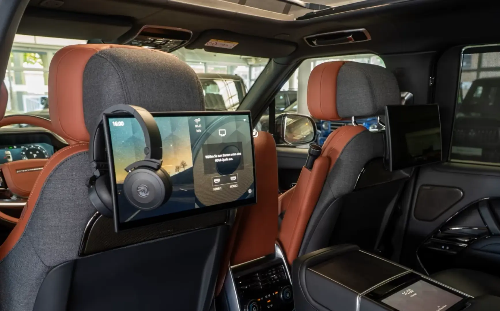 Land Rover Range Rover SV  615 CP