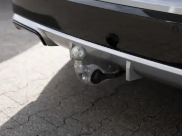 X1 xDrive 20d M-Sport PANO AHK LED ACC NAVI H K