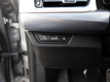 X1 xDrive 20d M-Sport PANO AHK LED ACC NAVI H K