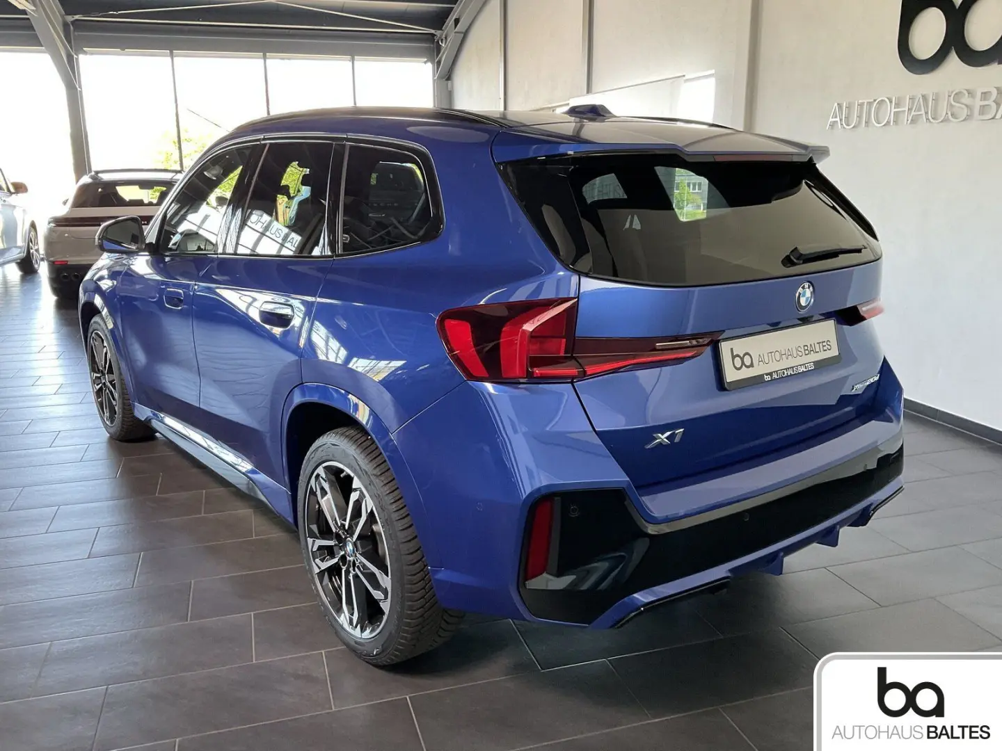 X1 xDrive 20d M Sport 19  Pano Park DrivPlus AHK