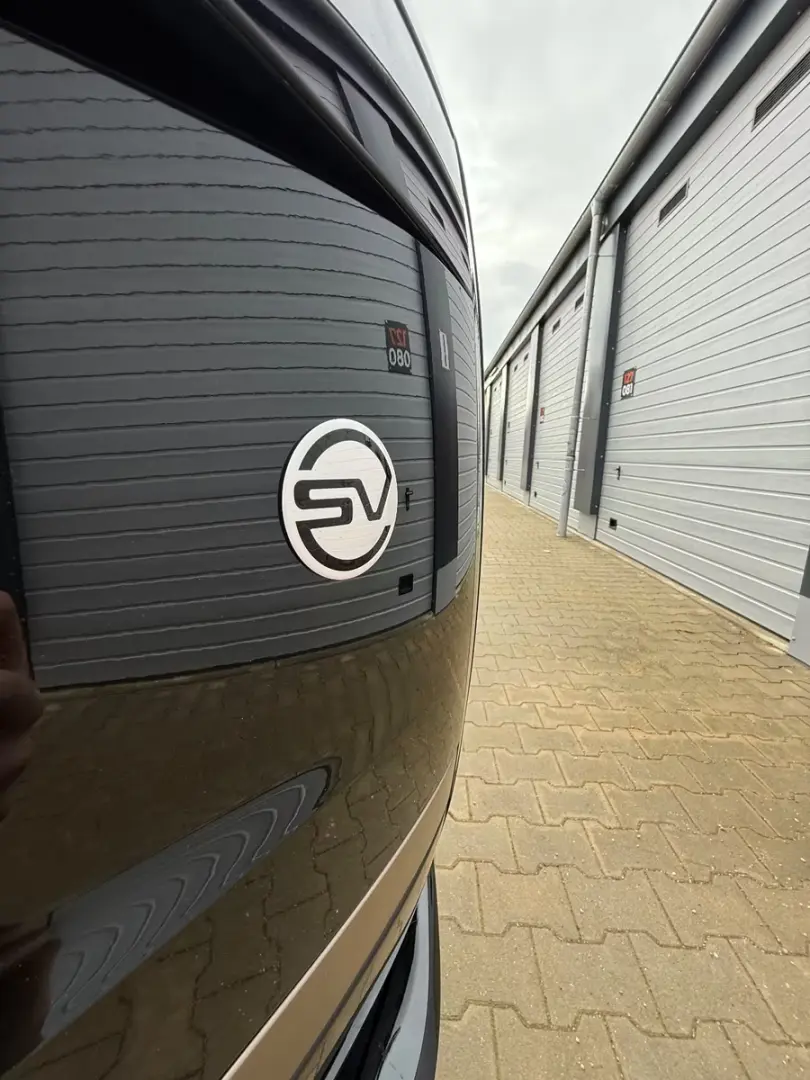 Land Rover Range Rover SV P615 MY26