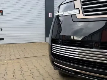 Land Rover Range Rover SV P615 MY26