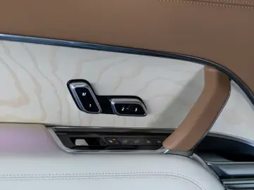 Land Rover Range Rover SV P615 Masaj Divertisment Pano