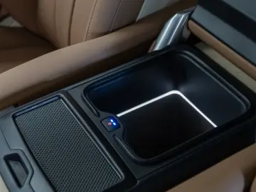 Land Rover Range Rover SV P615 Masaj Divertisment Pano