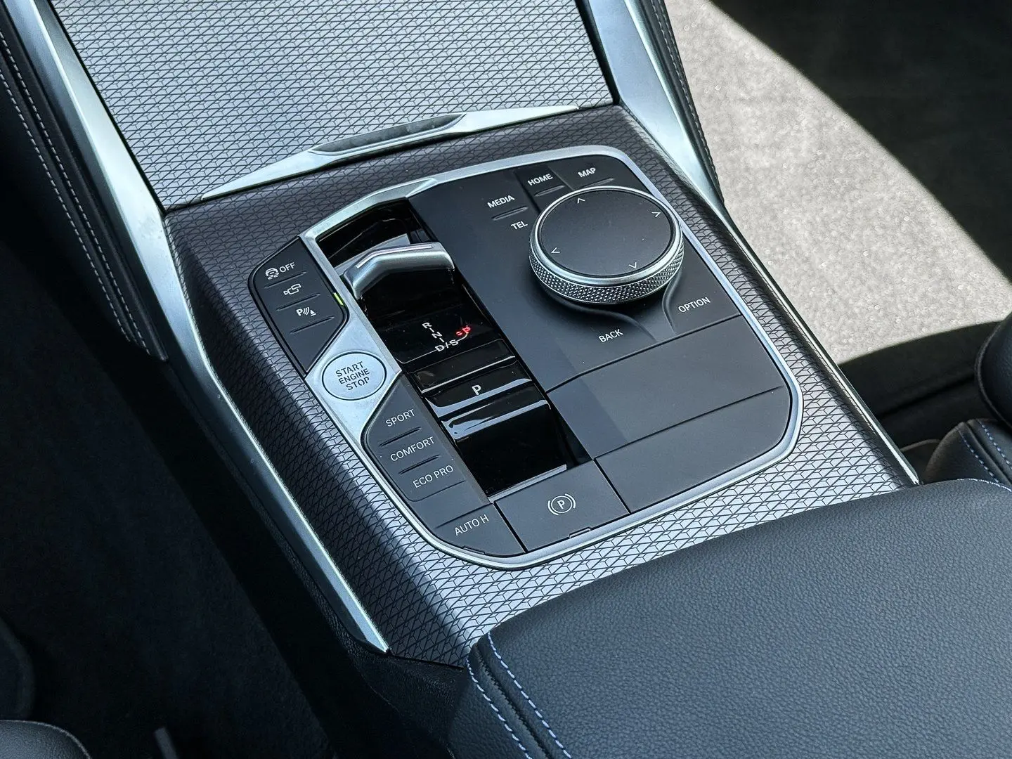 420d xDrive LCI SPORTPAKET DA PA  HIFI SHZ DAB U