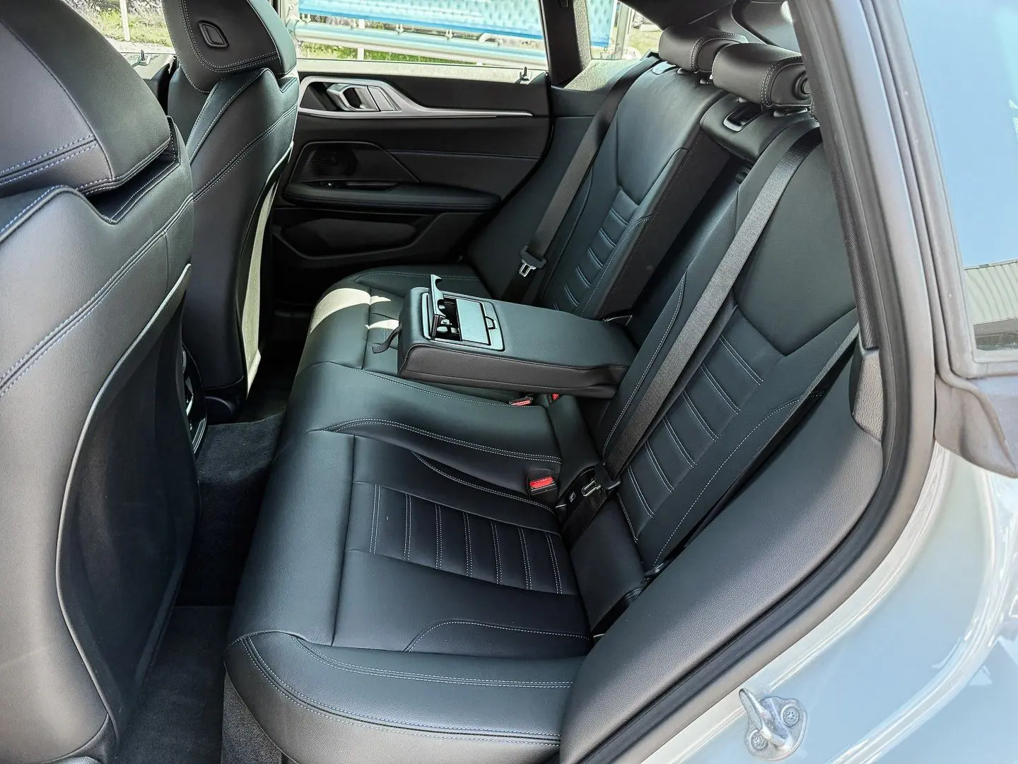 420d xDrive LCI SPORTPAKET DA PA  HIFI SHZ DAB U