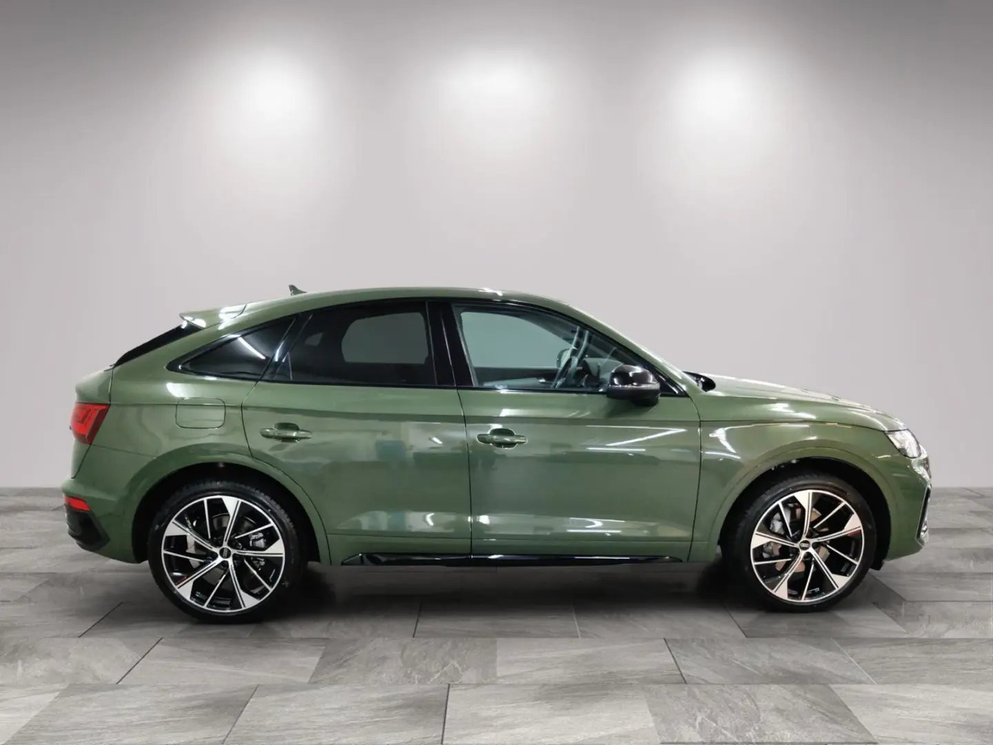 Q5 Sportback S line 45 TFSI AHK Luft Matrix HuD