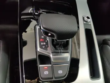 Q5 Sportback S line 45 TFSI AHK Luft Matrix HuD