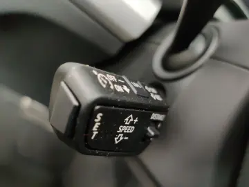 Q5 Sportback S line 45 TFSI AHK Luft Matrix HuD