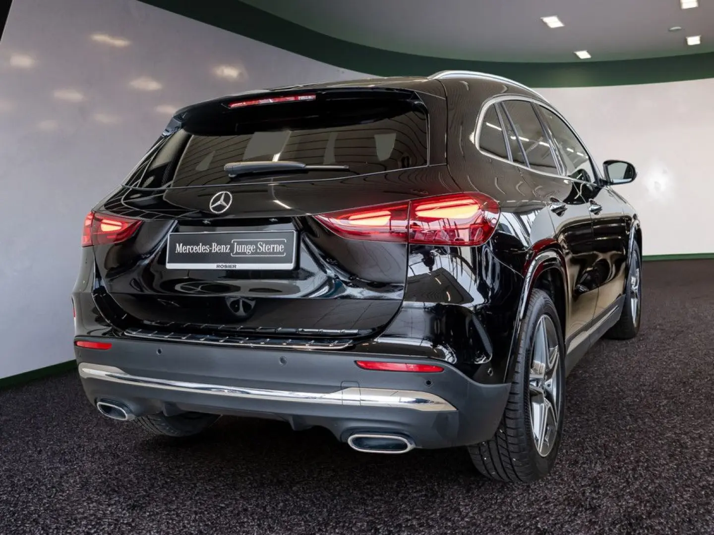 GLA 200 AMG Sport Advanced  AHK Distr. LED Navi