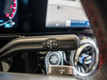 GLA 200 AMG Sport Advanced  AHK Distr. LED Navi