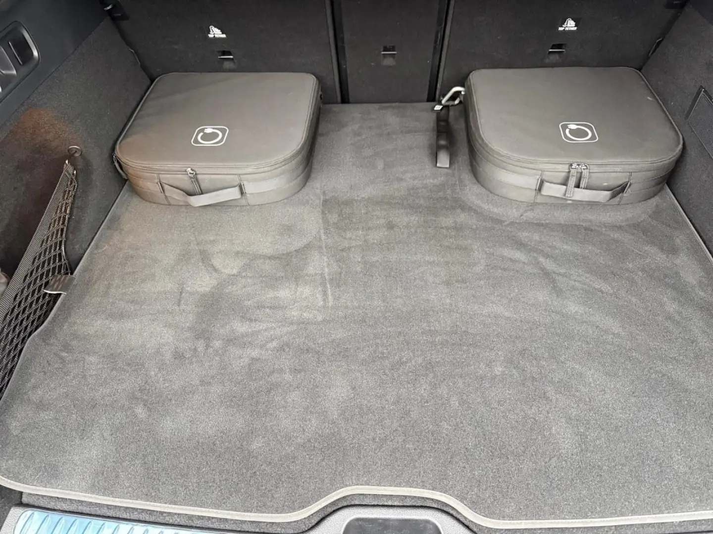 GLC 300 e 4M AHK DIGITALLIGHT KEYLESS MEMORY