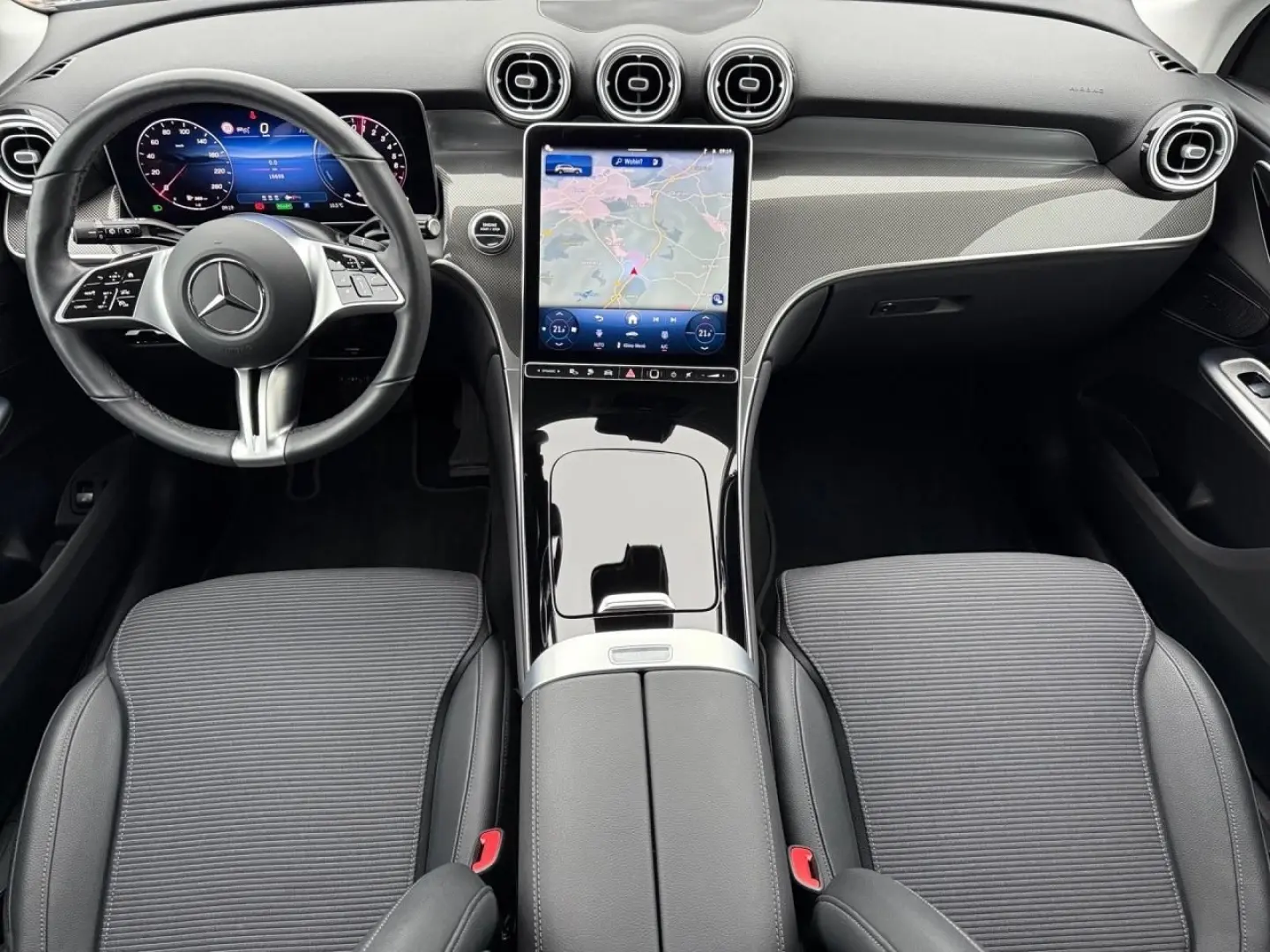 GLC 300 e 4M AHK DIGITALLIGHT KEYLESS MEMORY