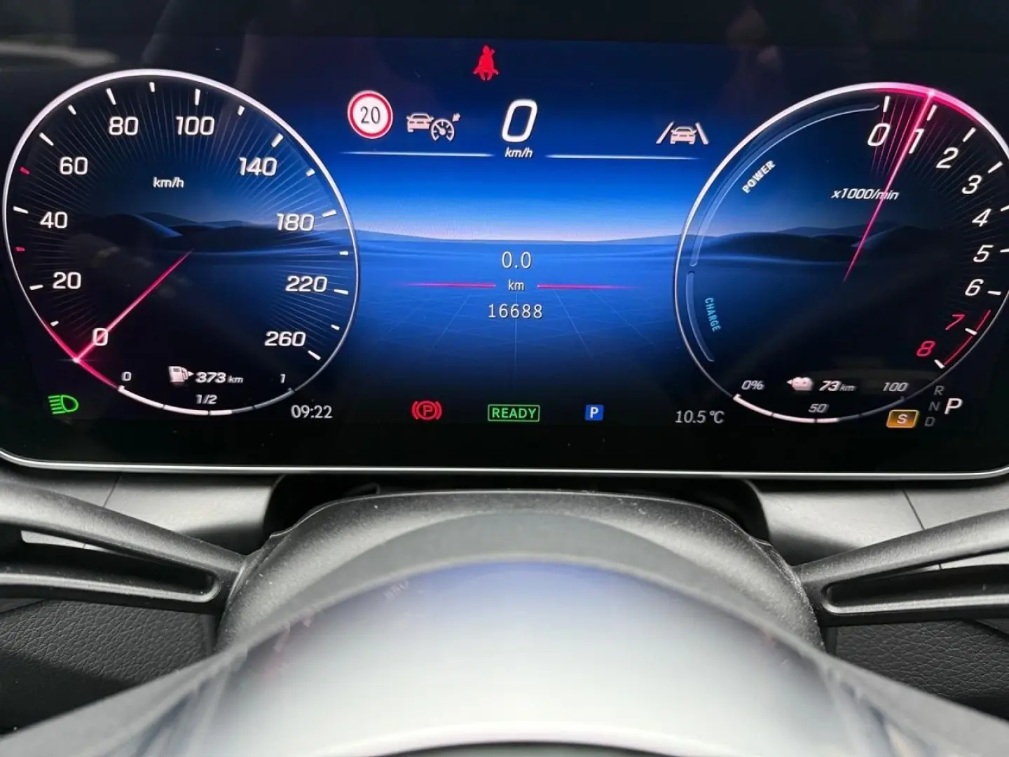 GLC 300 e 4M AHK DIGITALLIGHT KEYLESS MEMORY