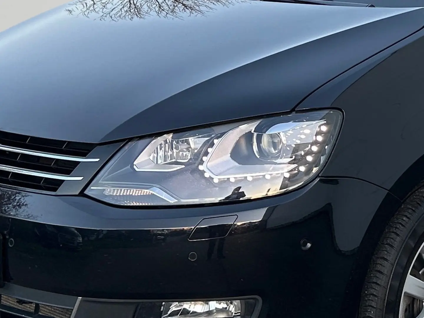 Sharan 2.0 TDI Highline  PANO KAMERA NAVI SITZH