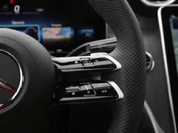 Mercedes-Benz GLC 220 d 4MATIC AMG MBUX Navi MBUX