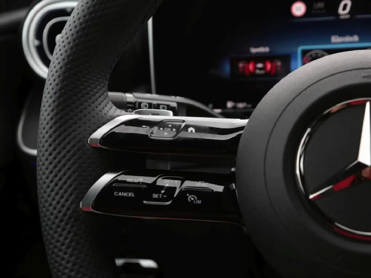 Mercedes-Benz GLC 220 d 4MATIC AMG MBUX Navi MBUX