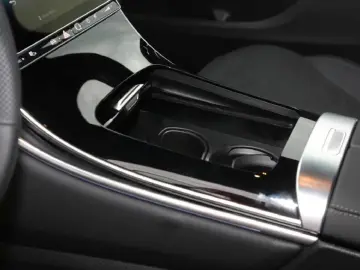 Mercedes-Benz GLC 220 d 4MATIC AMG MBUX Navi MBUX